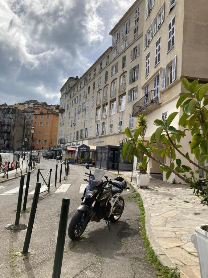 Sognu Di Matteu - Bel Appartement Entierement Climatise - Vue Mer, Vieux Port Bastia Бастия Экстерьер фото